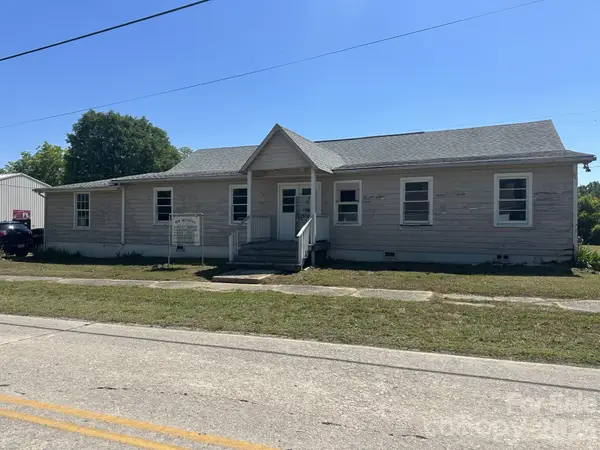 706 Old North Main Street, Clover, SC 29710