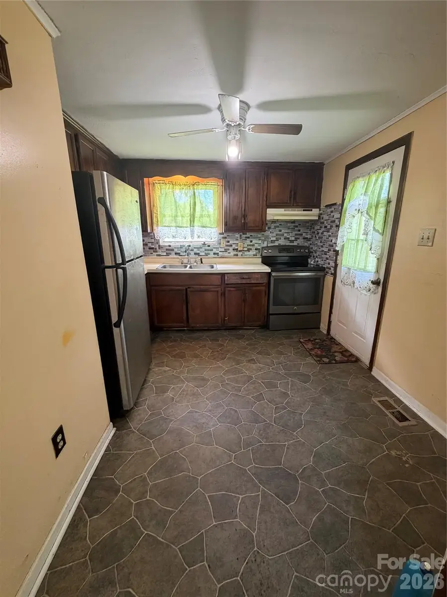 133 Mill Street, Chester, SC 29706 - #2