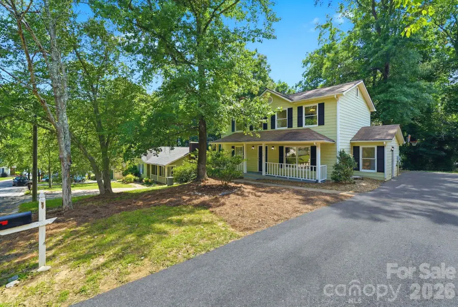 2819 Royal Ridge Lane, Charlotte, NC 28212 - #3
