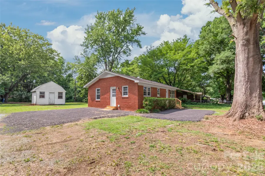 607 N Rocky River Road, Monroe, NC 28110 - #3
