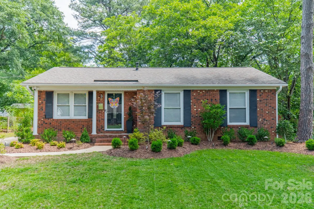 3723 Litchfield Road, Charlotte, NC 28211 - #1