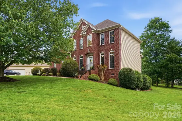 7848 Sedgebrook Drive E, Stanley, NC 28164