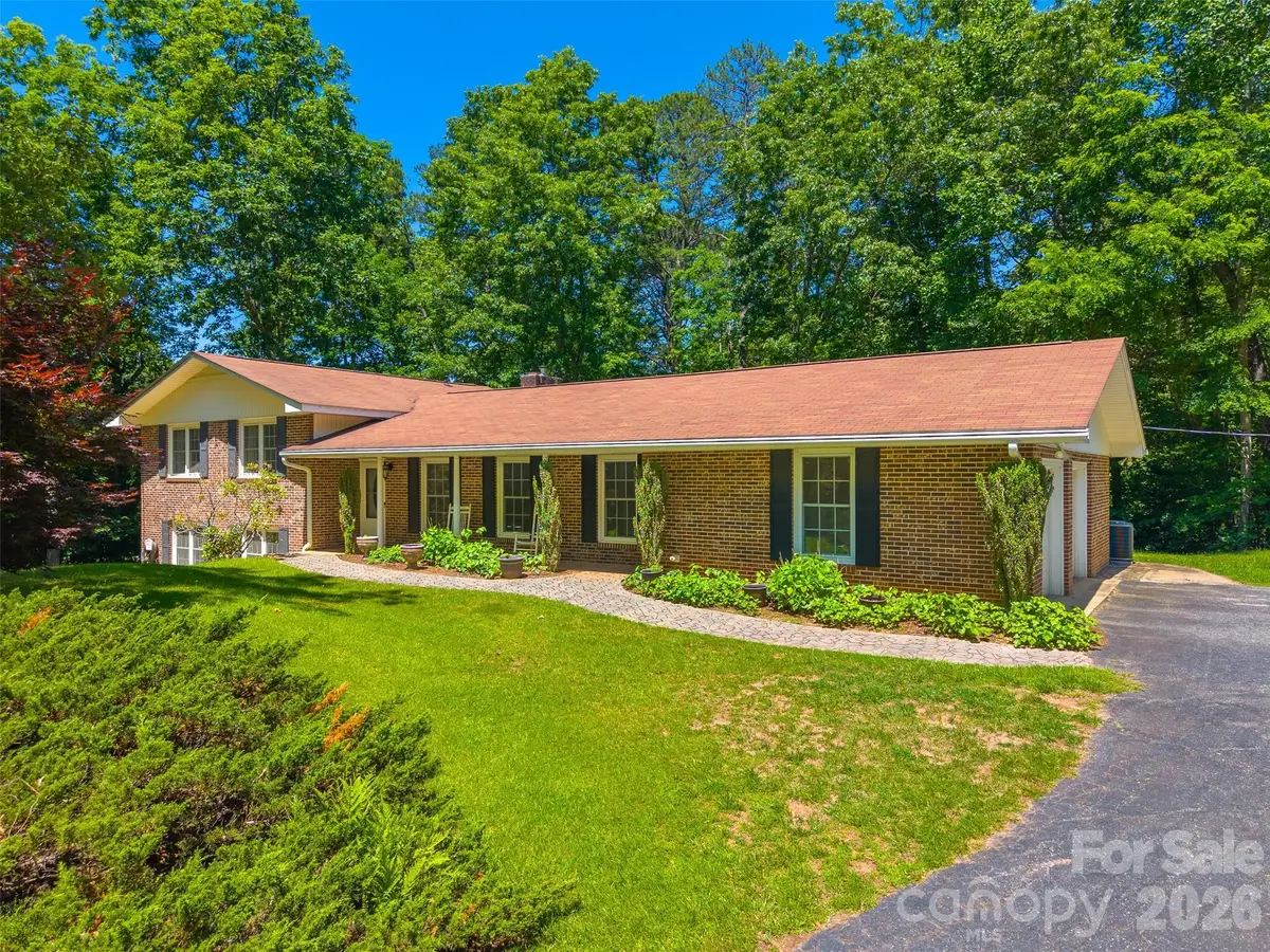 1747 University Heights Road, Cullowhee, NC 28723 - #1