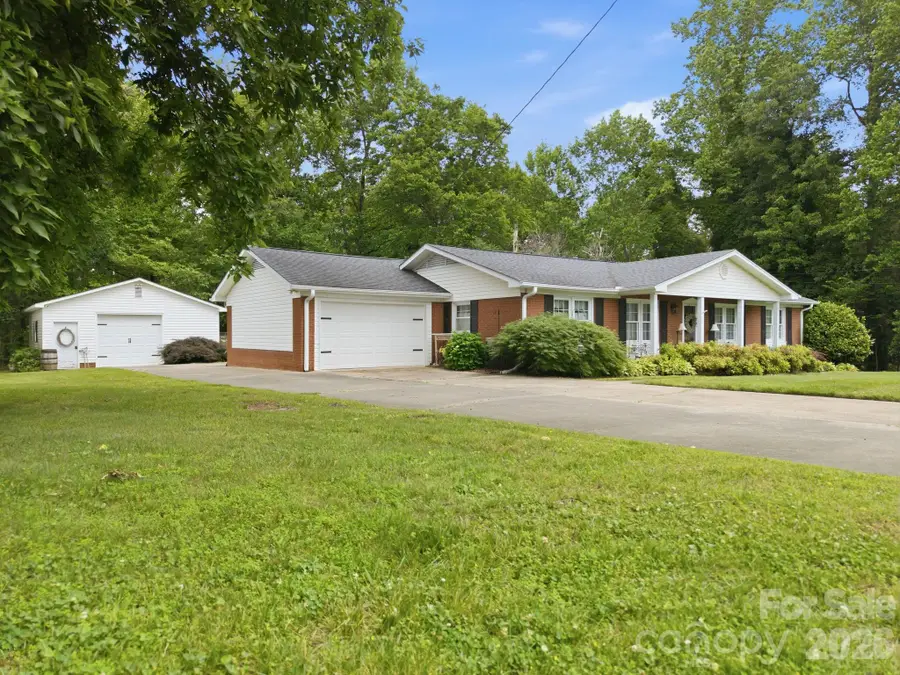 805 Pine Hill Drive, Salisbury, NC 28146 - #2