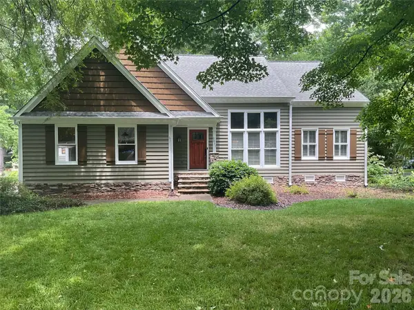 9037 Willow Trace Court, Huntersville, NC 28078