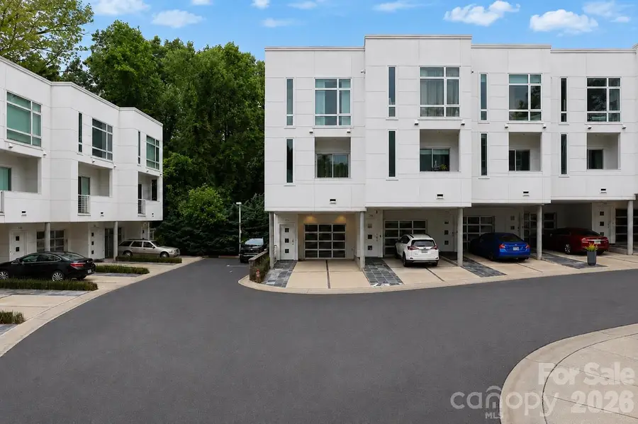 350 Viburnum Way Court, Charlotte, NC 28208 - #2