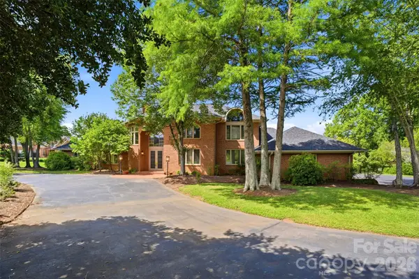 108 Wyndham Cove, Cherryville, NC 28021