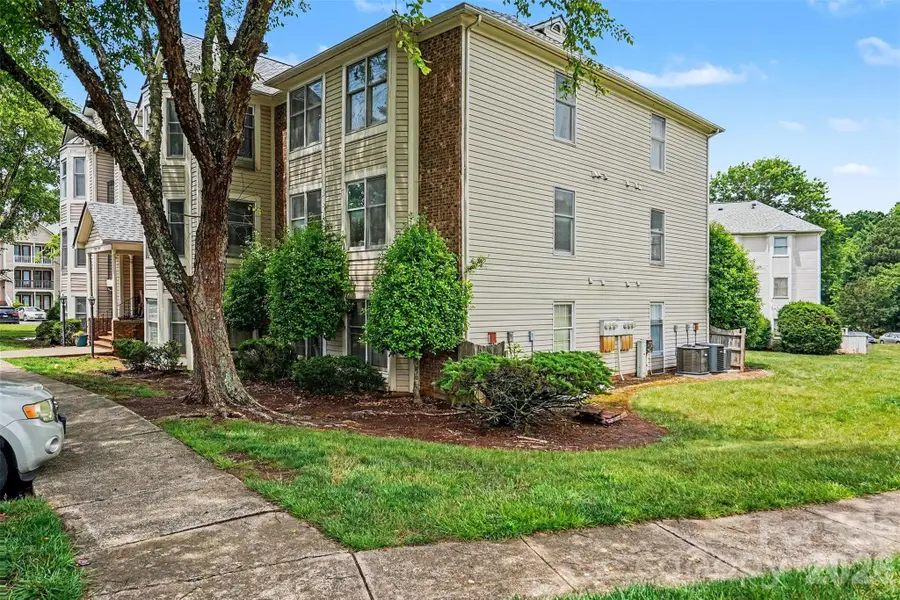 6223 Rosecroft Drive #3, Charlotte, NC 28215 - #2