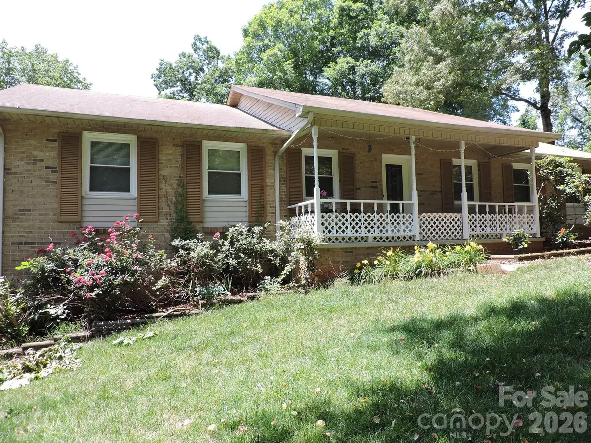 523 Boxwood Street, Hudson, NC 38638 - #1