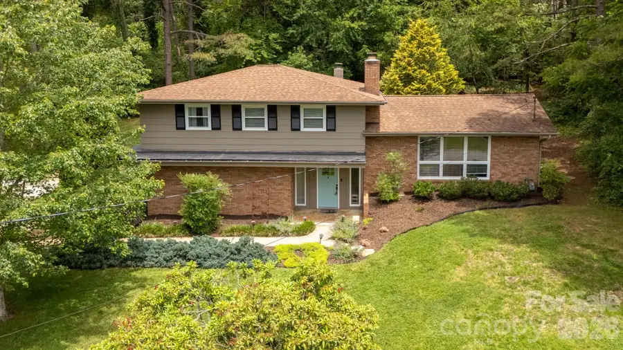 7 Woodbury Road, Asheville, NC 28804 - #2