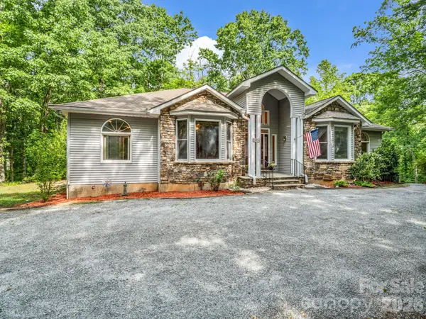 385 Park Street, Columbus, NC 28722