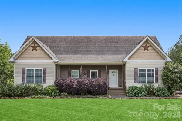 1581 Rhyne Road, Dallas, NC 28034