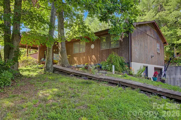 175 Pine Cove Lane, Alexander, NC 28701