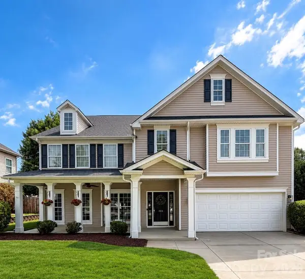 223 Pleasant Grove Lane, Mooresville, NC 28115