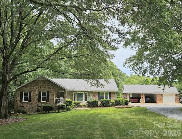 7712 Old Waxhaw Monroe Road, Waxhaw, NC 28173