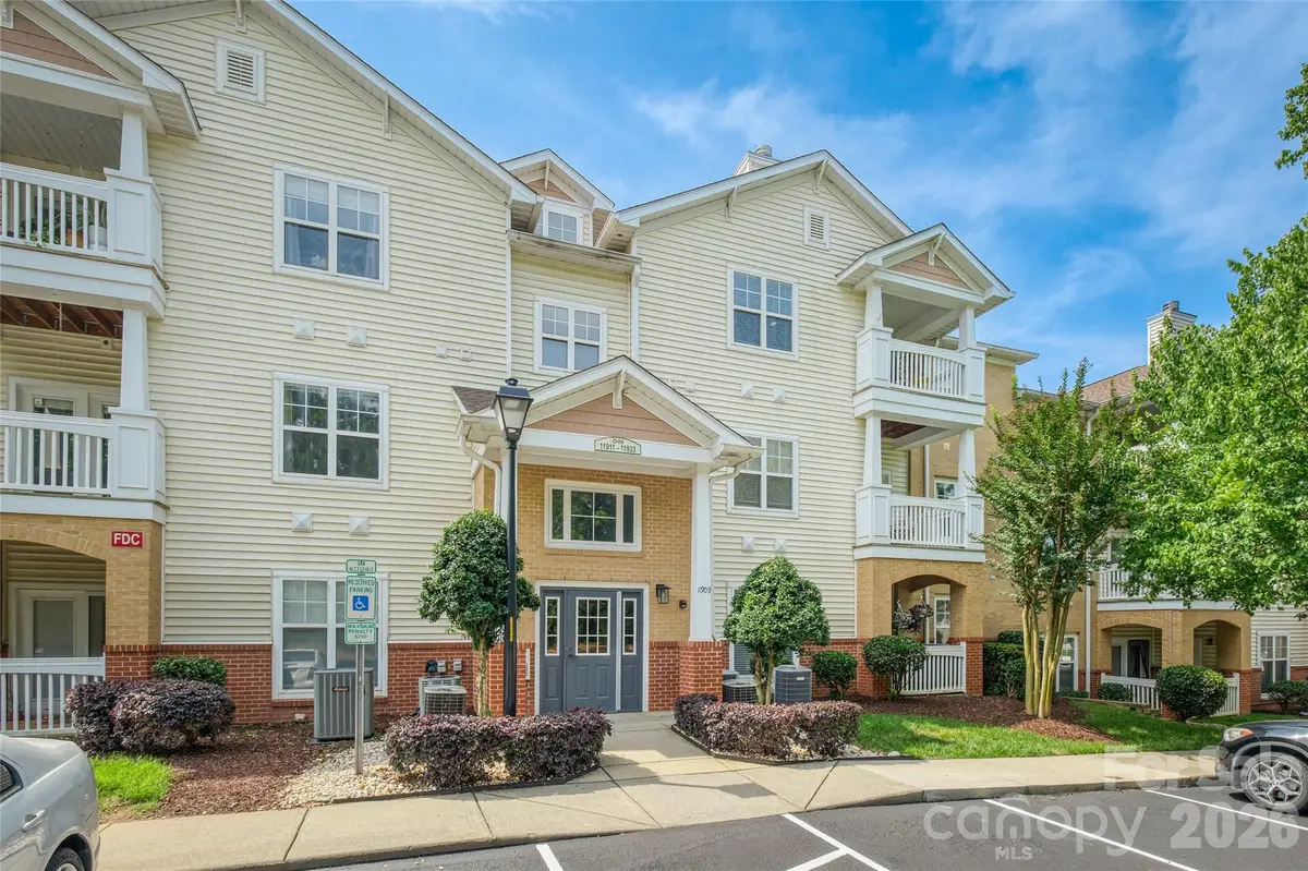 11915 Ridgeway Park Drive, Charlotte, NC 28277 - #1