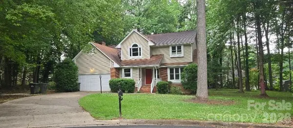 932 Alexandria Court, Gastonia, NC 28056