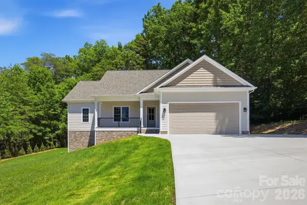 107 Meadow View Street, Morganton, NC 28655