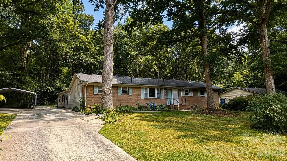 117 Robinson Avenue, Matthews, NC 28104 - #1