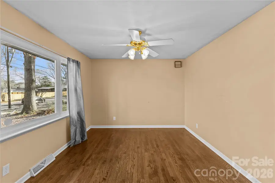117 Robinson Avenue, Matthews, NC 28104 - #2