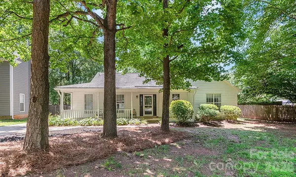 13615 Wildiris Court, Pineville, NC 28134