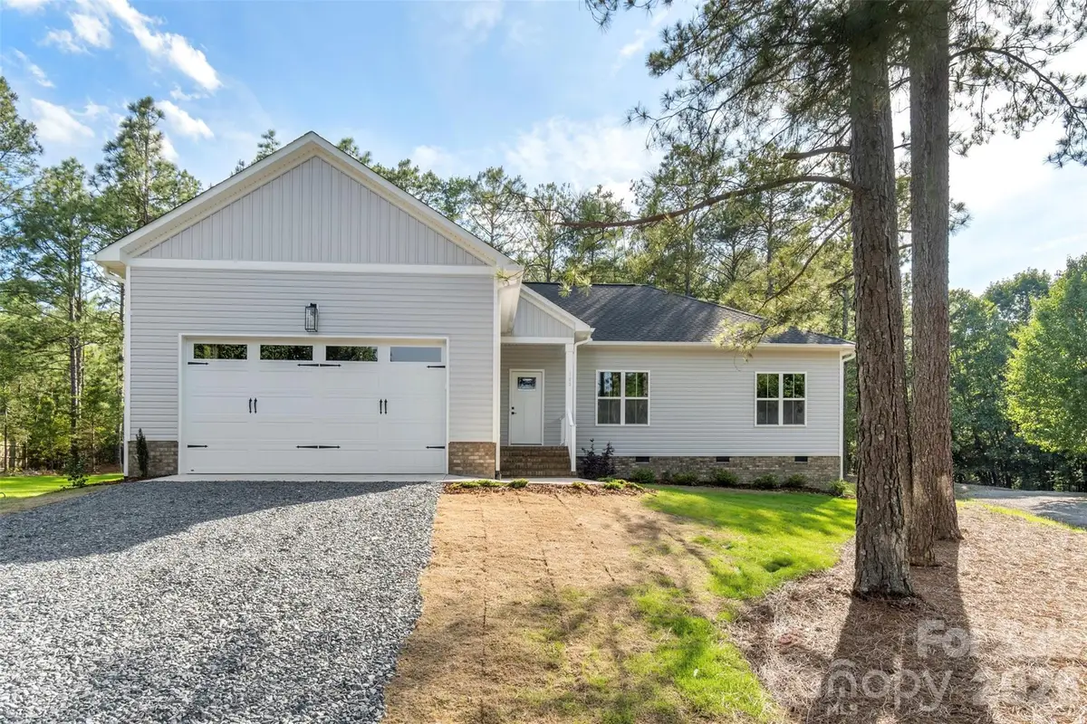 185 Shagbark Court, West End, NC 27376 - #1