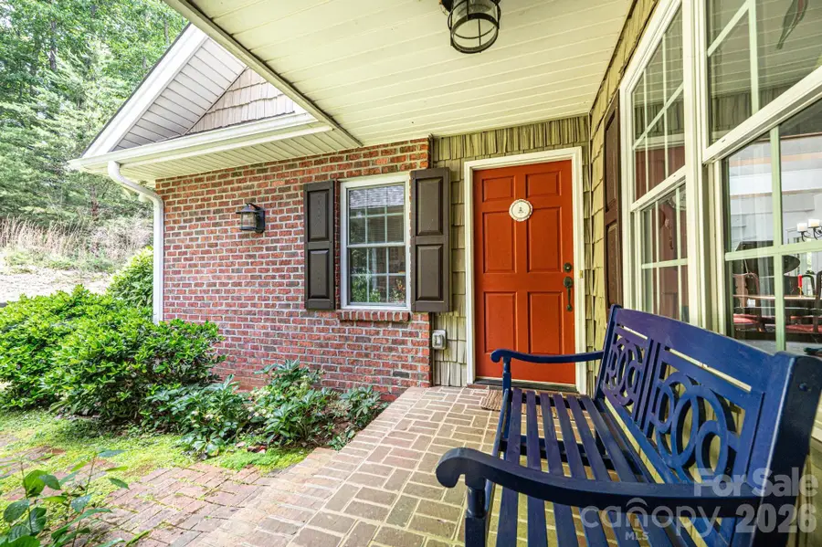 6889 Greedy Highway, Hickory, NC 28602 - #2