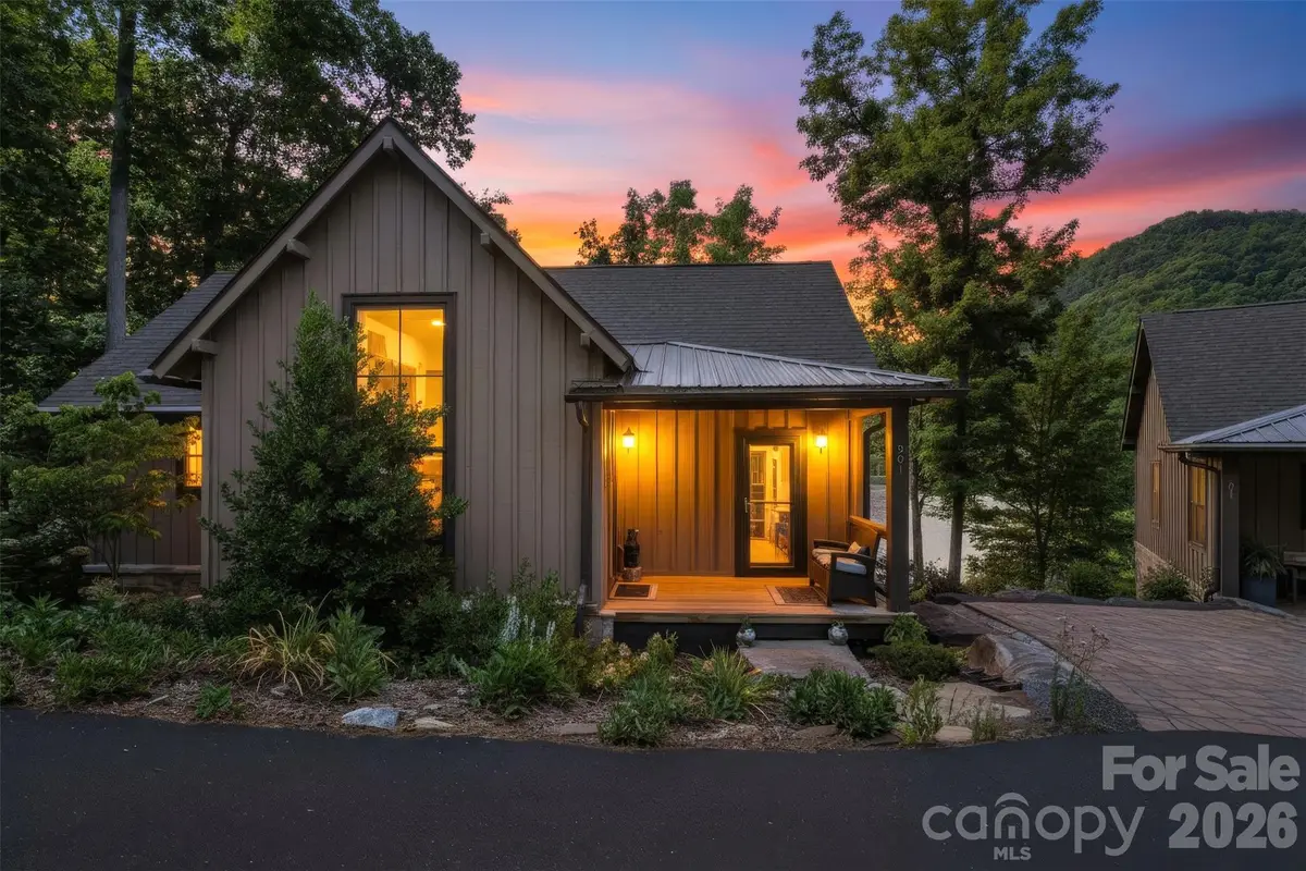 561 Harbor Ridge Drive, Tuckasegee, NC 28783 - #1