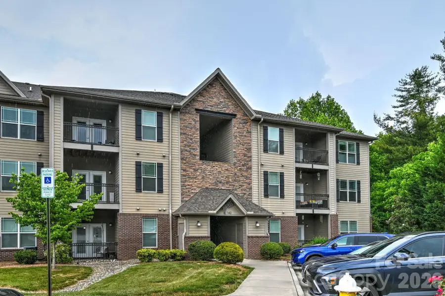 142 Brickton Village Circle #205, Fletcher, NC 28732 - #2