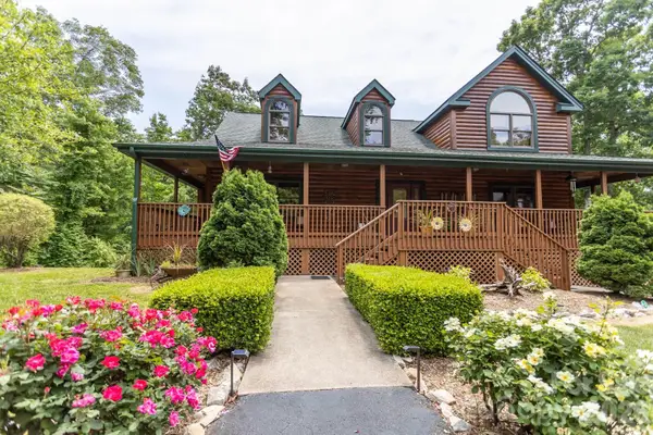 110 Mountain Crest Drive S, Marion, NC 28752