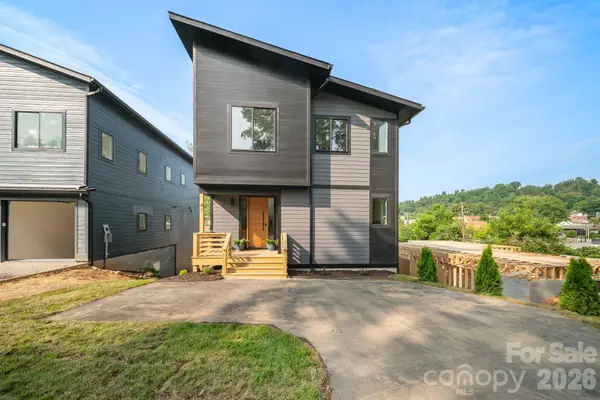 41 Johnson Drive, Asheville, NC 28804