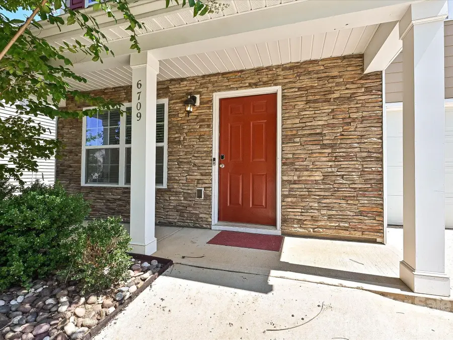 6709 Broad Valley Court, Charlotte, NC 28216 - #2
