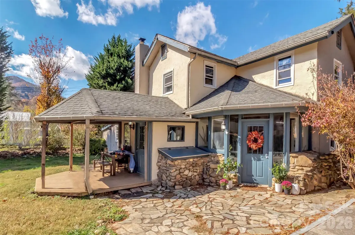 126 Arrowwood Way, Canton, NC 28716 - #1