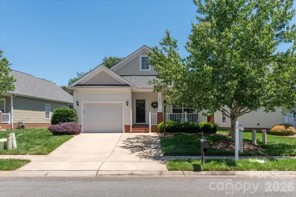 1047 Curry Way, Matthews, NC 28104