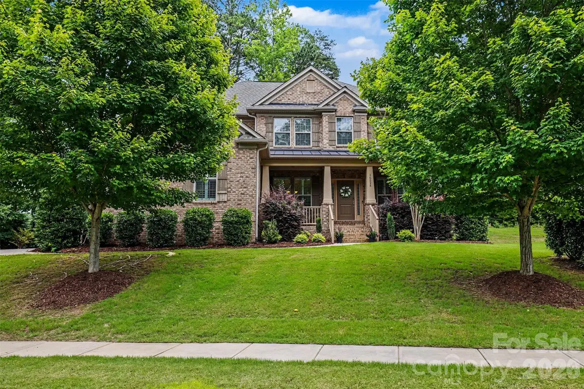 16524 Crosshaven Drive, Charlotte, NC 28278 - #1