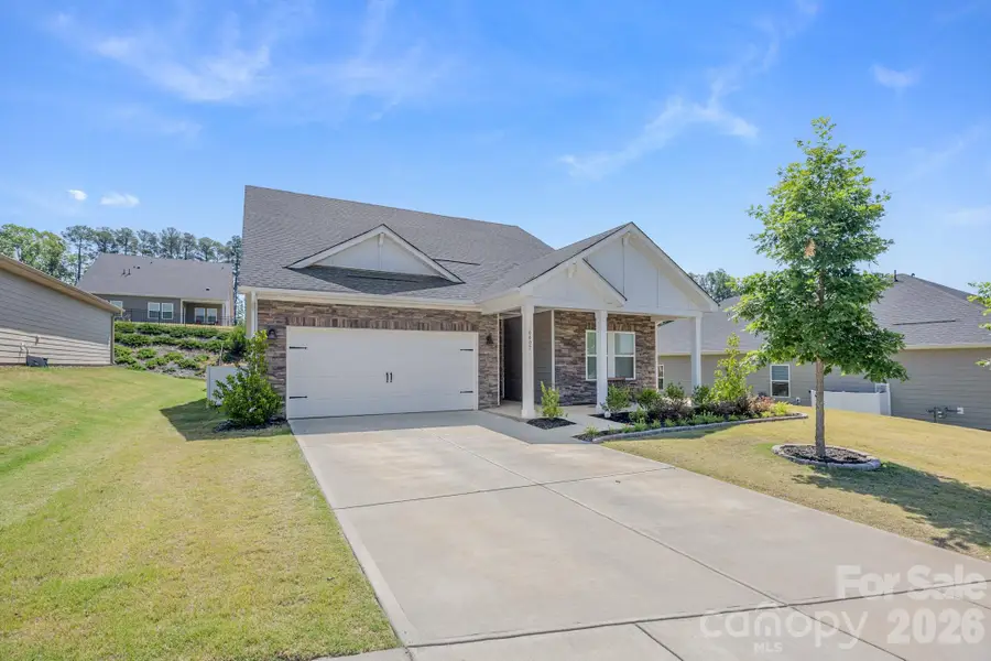 6407 Barcelona Way, Charlotte, NC 28214 - #3