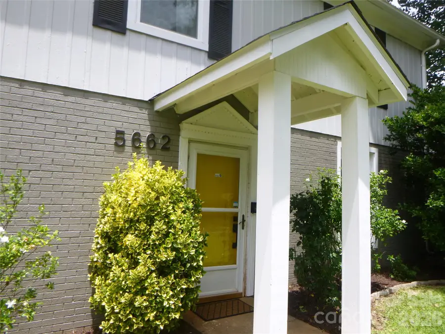 5662 Coulee Place, Charlotte, NC 28217 - #2