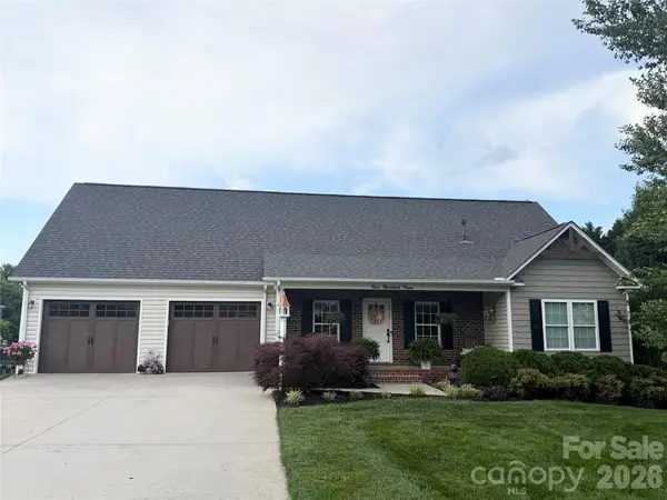 109 White Hall Lane, Hudson, NC 28638