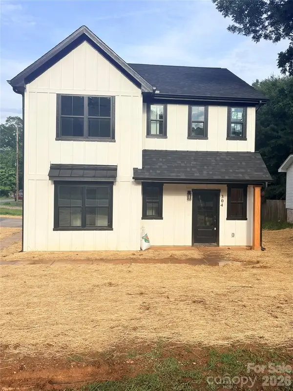 304 N 14th Street, Bessemer City, NC 28016
