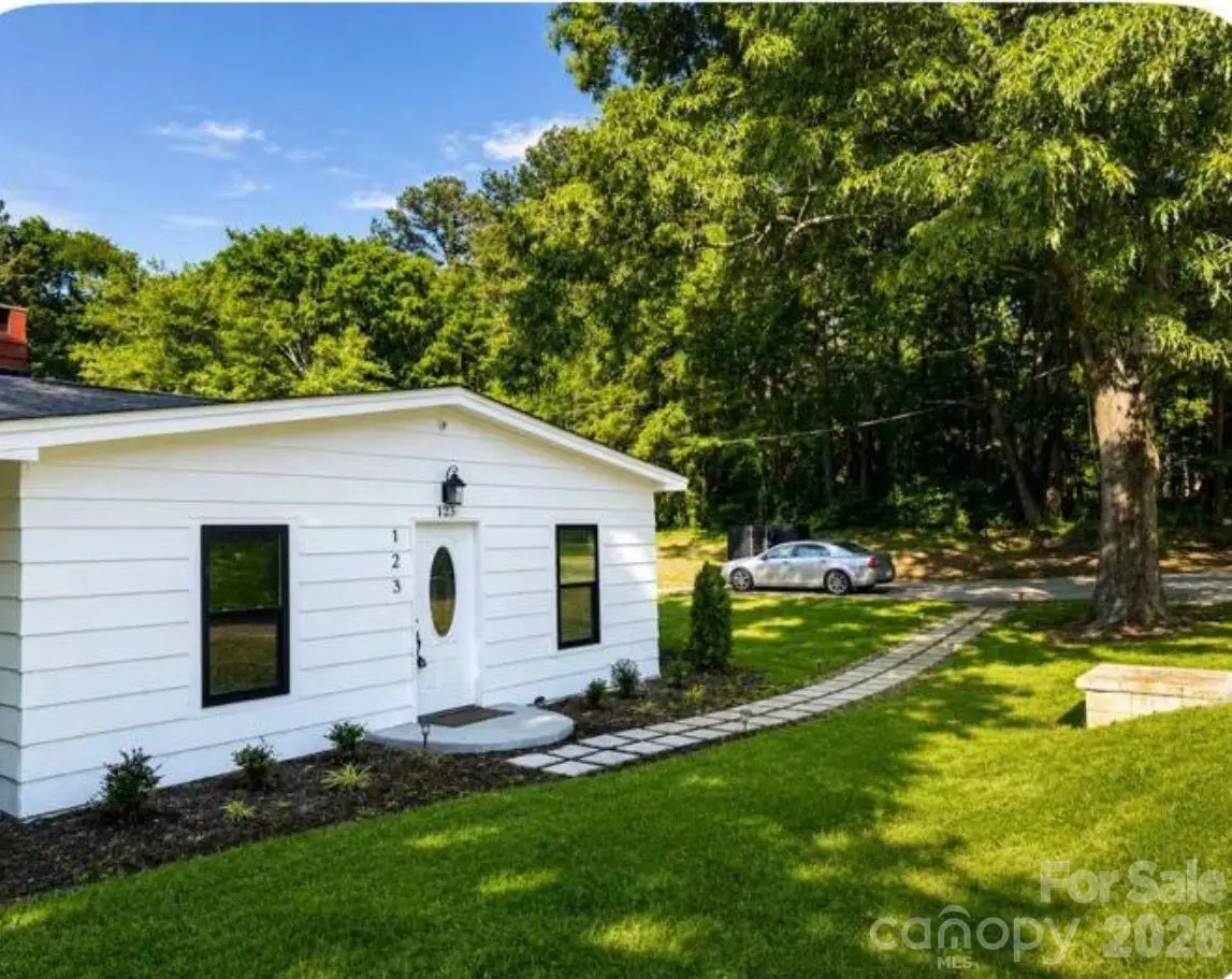 123 Riverside Drive, Mount Holly, NC 28120 - #1