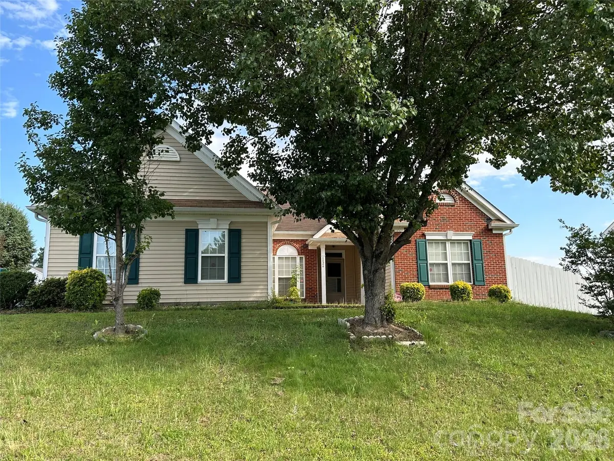 6826 Chieftain Drive, Charlotte, NC 28216 - #1