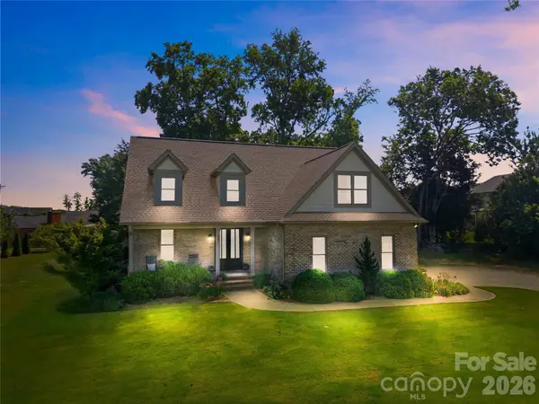 1005 S Point Road, Belmont, NC 28012
