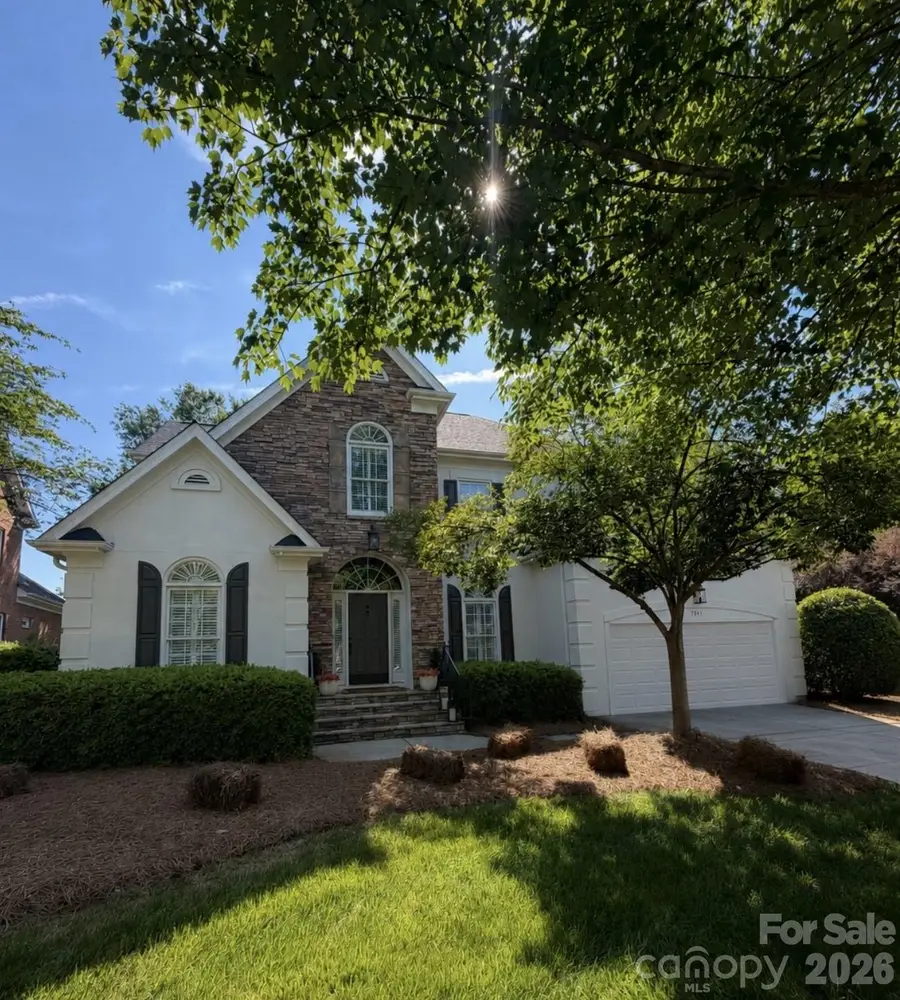 7841 Compton Court, Charlotte, NC 28270 - #2