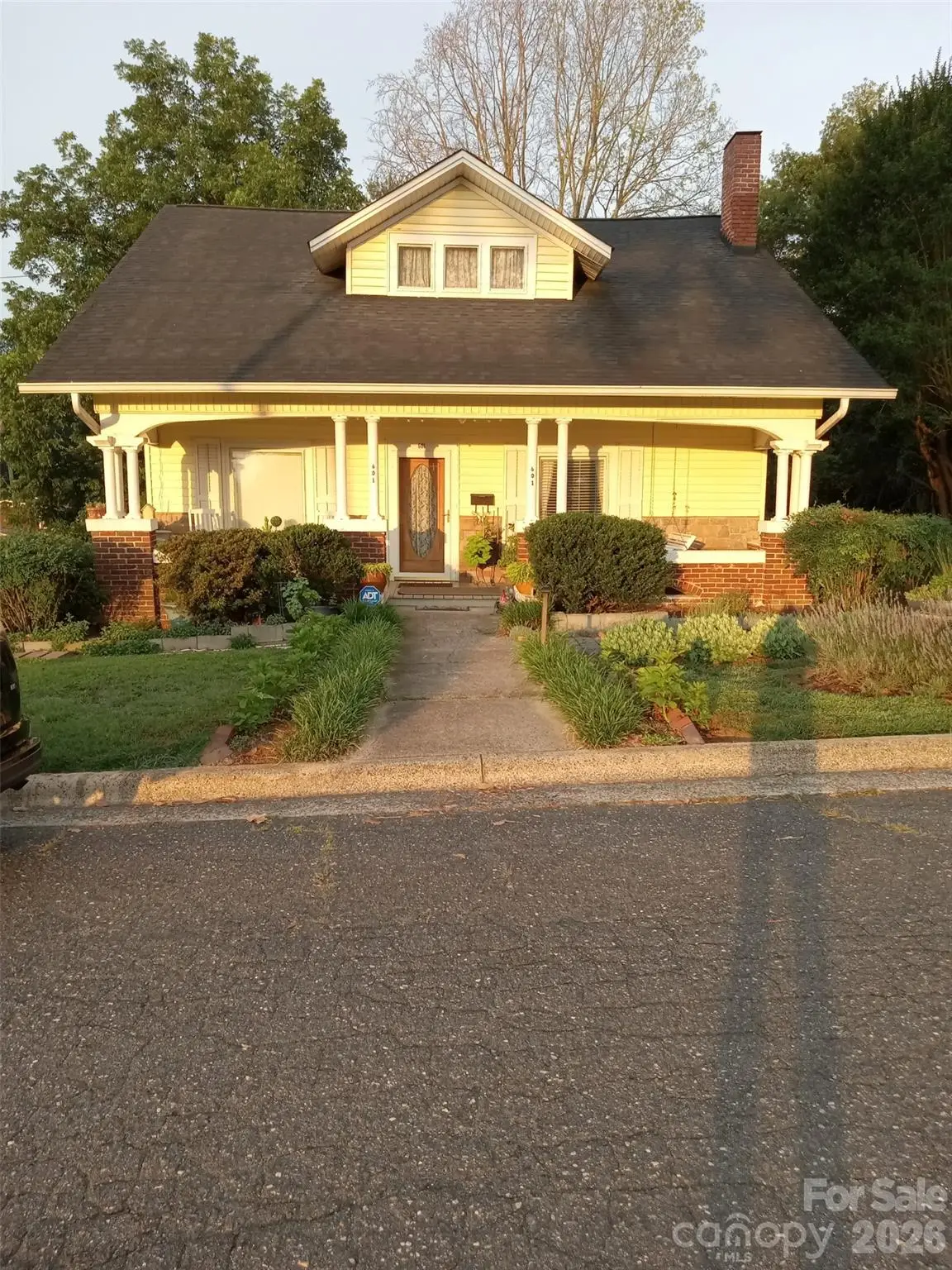 601 Forney Avenue, Lincolnton, NC 28092 - #1