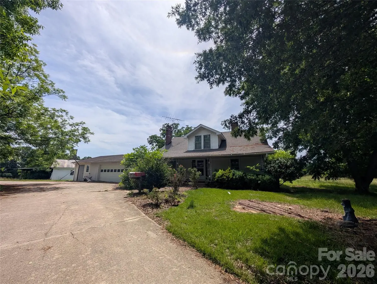 2618 Oakview Drive Sw, Concord, NC 28027 - #1