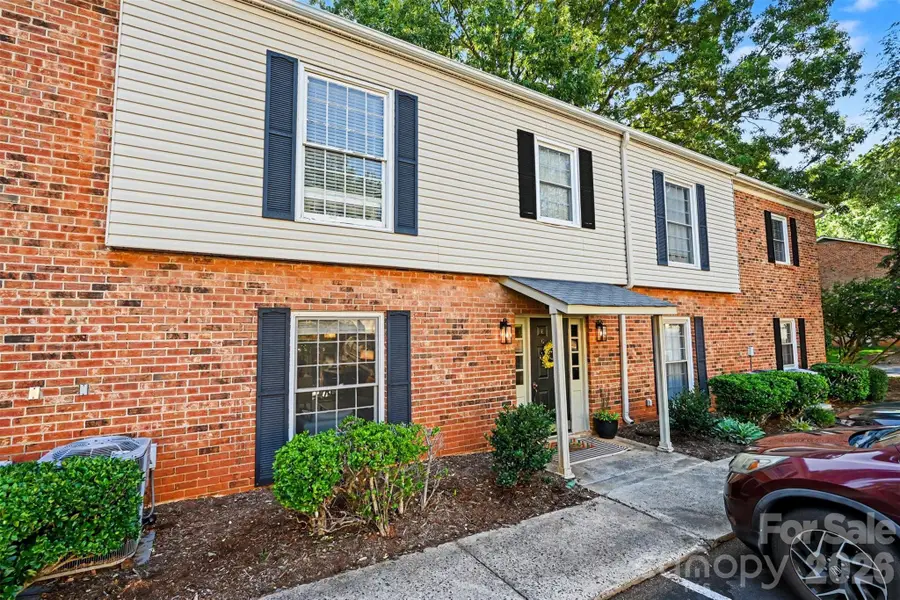 5925 Quail Hollow Road #E, Charlotte, NC 28210 - #2