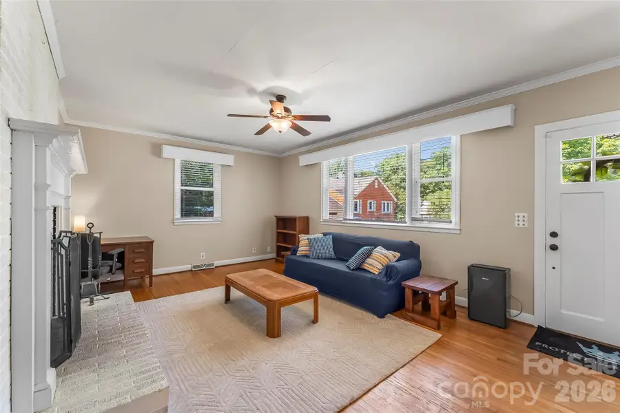 101 Falls Street, Morganton, NC 28655 - #3