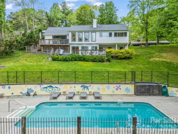 172 Amble Lane, Fletcher, NC 28732