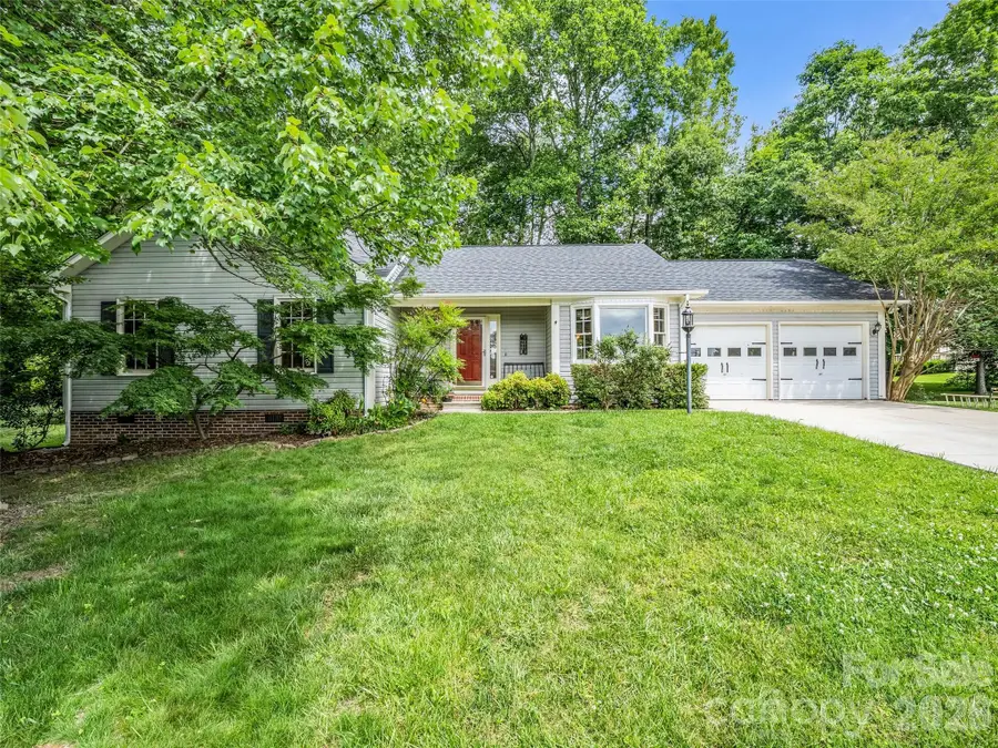 606 Woodberry Court, Fletcher, NC 28732 - #3