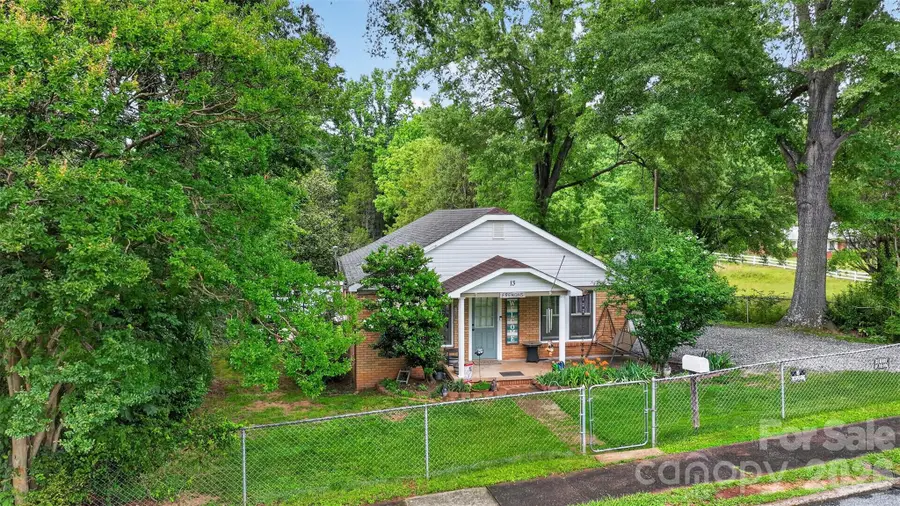 13 E Murray Street, Maiden, NC 28650 - #3